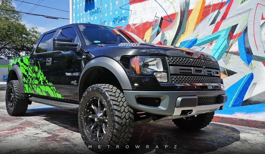  Ford F-150 Raptor by MetroWrapz 2016 года  (фото 1 из 4)